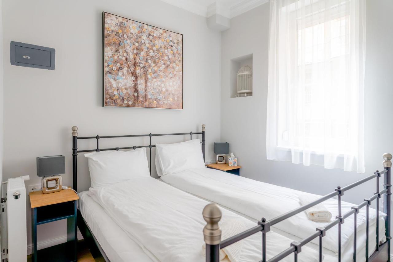 Szip 2 - New In Downtown Apartment บูดาเปสต์ ภายนอก รูปภาพ